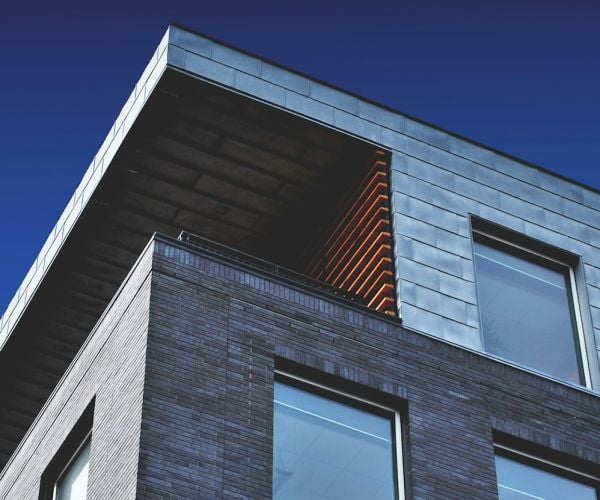 The Risks And Rewards Of Offshore Real Estate Investment