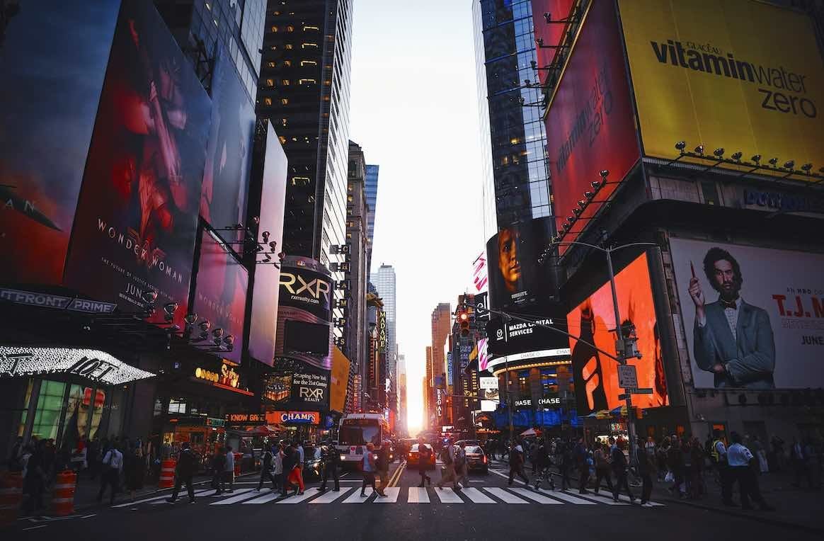 Best Countries to Do Business: Top Economies for Investment in 2025