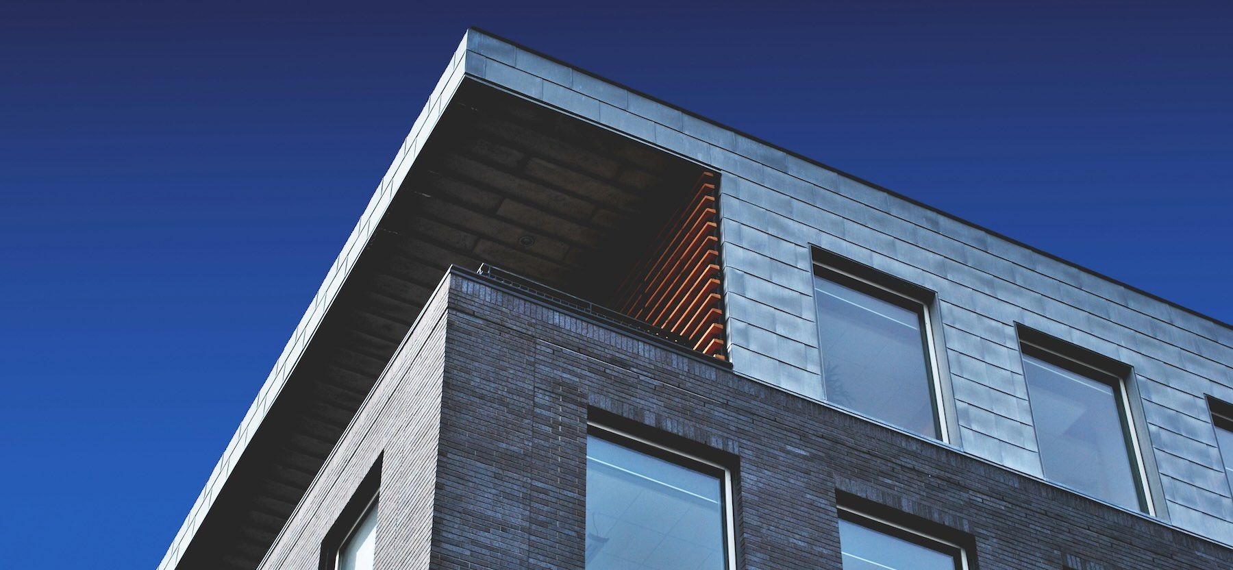 The Risks And Rewards Of Offshore Real Estate Investment