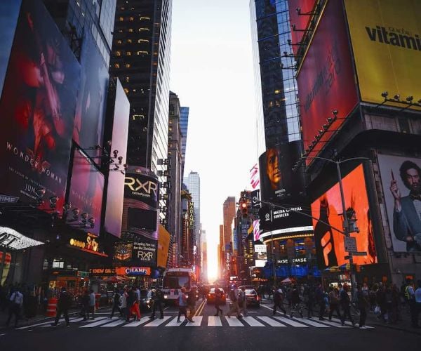 Best Countries to Do Business: Top Economies for Investment in 2025